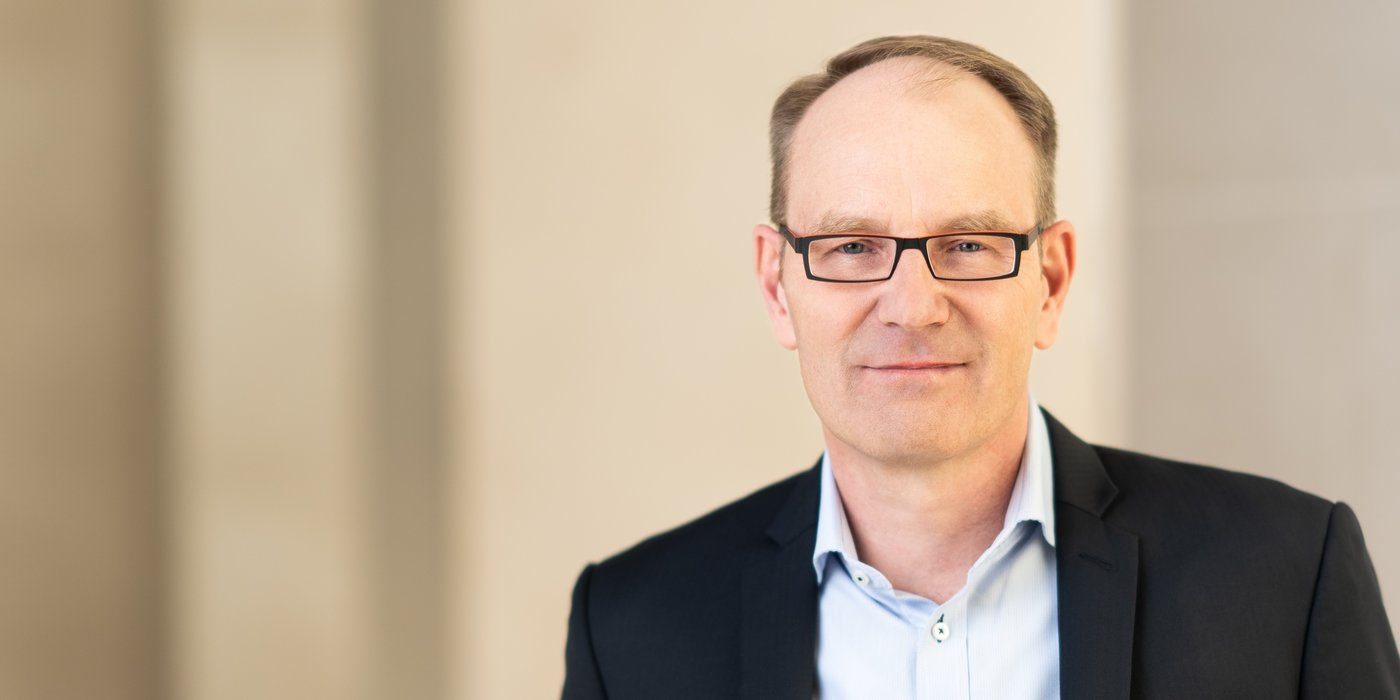 Dr. Kai Goretzky<br/>LL. M. (London)